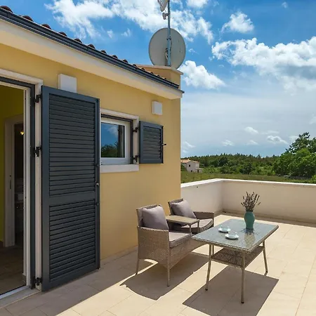 Arkaim 度假居 普拉